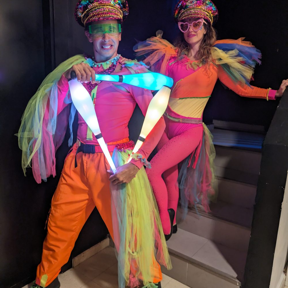 ANIMACIONES Y ENTRETENIMIENTO 11